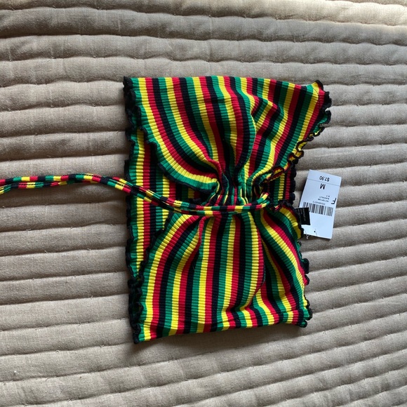 BRAND NEW Rasta Crop Top / halter top  ❤️💛💚🇧🇴 - Picture 2 of 5